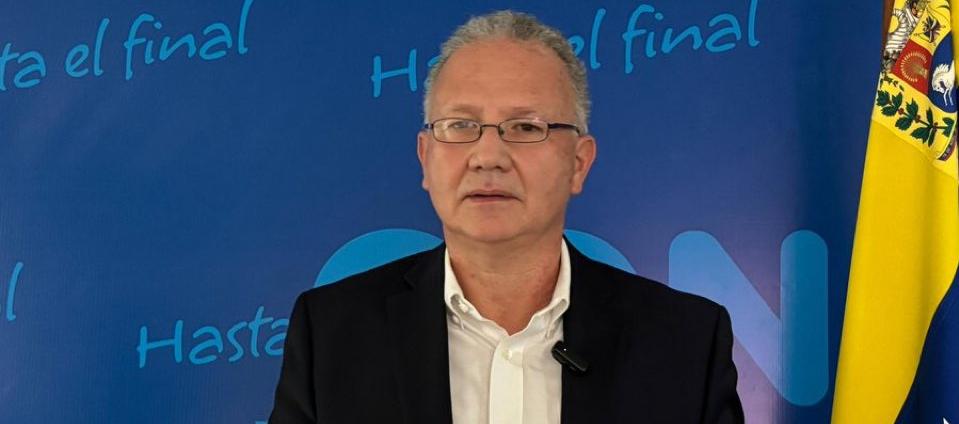 El abogado Perkins Rocha, asesor jurídico de la principal coalición antichavista.