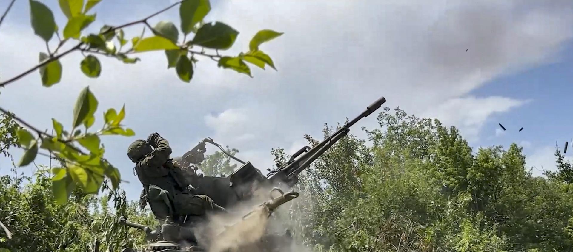 Batería rusa en Ucrania.