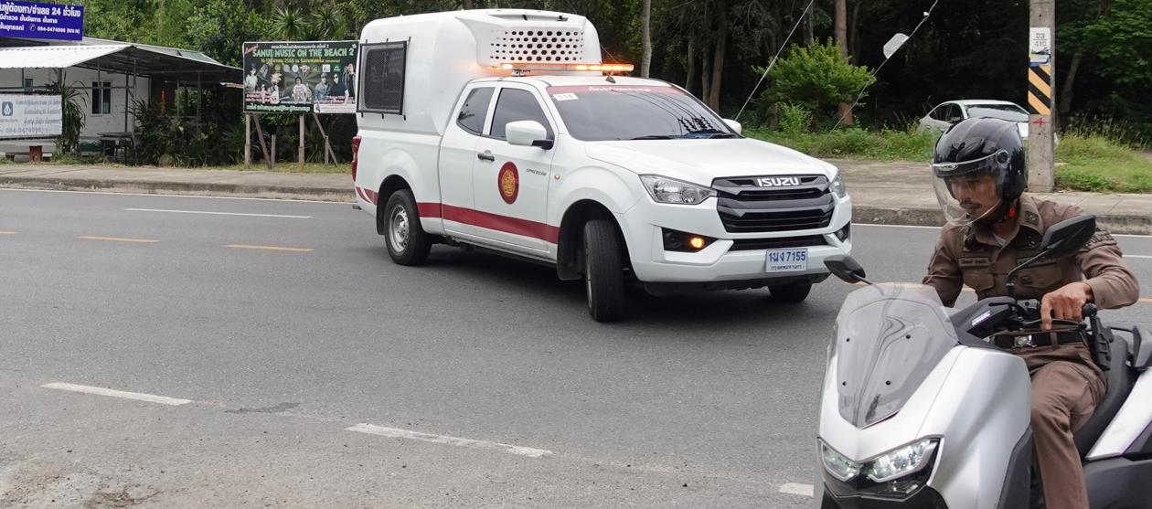 Policía traslada al español Daniel Sancho hasta el tribunal de Samui.