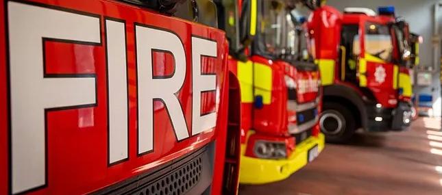 Imagen de referencia de camiones de bomberos.