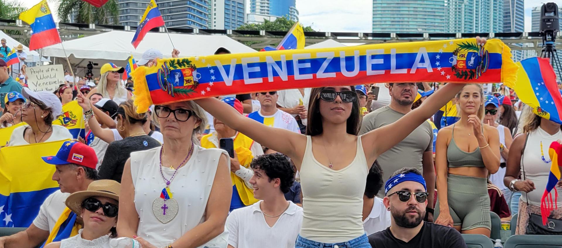 Protesta de venezolanos en contra del Gobierno de Maduro.