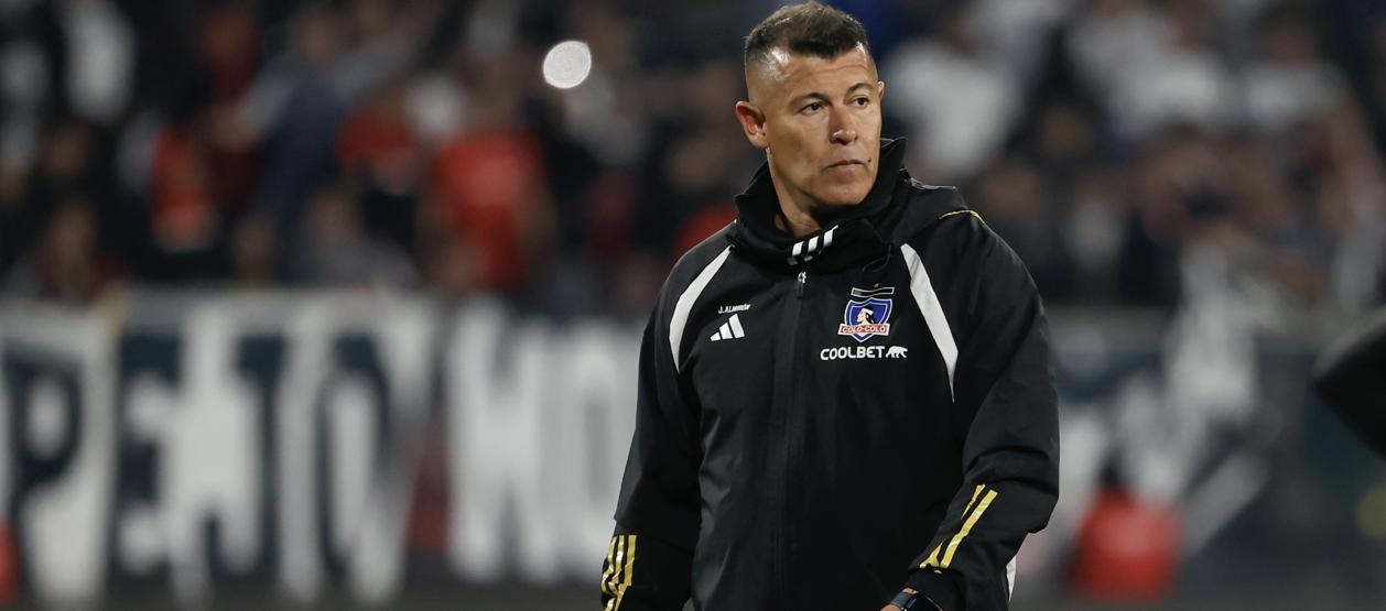 El argentino Jorge Almirón, director técnico del Colo Colo.
