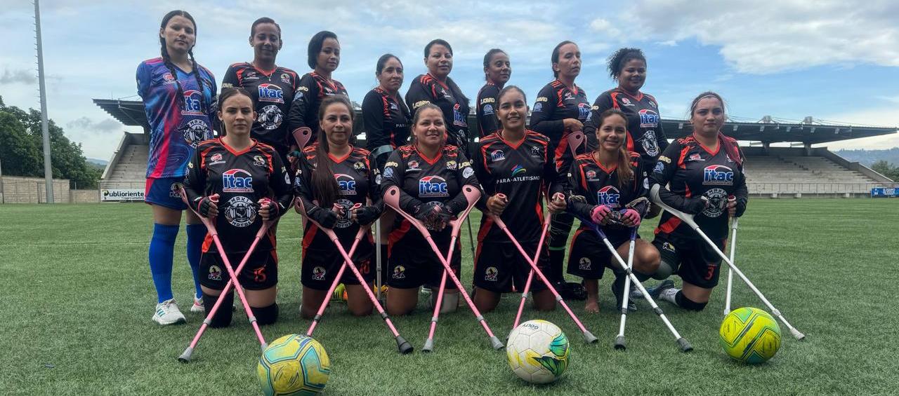 Selección Colombioa femenina de fútbol de amputadas. 