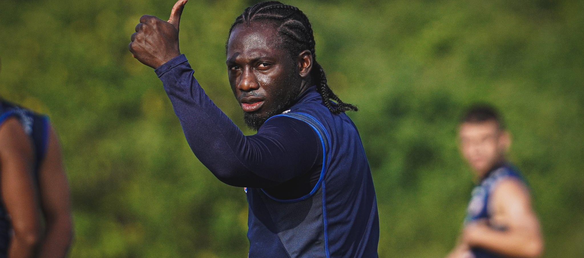 Yimmi Chará estaría en la formación inicialista contra el Pasto.