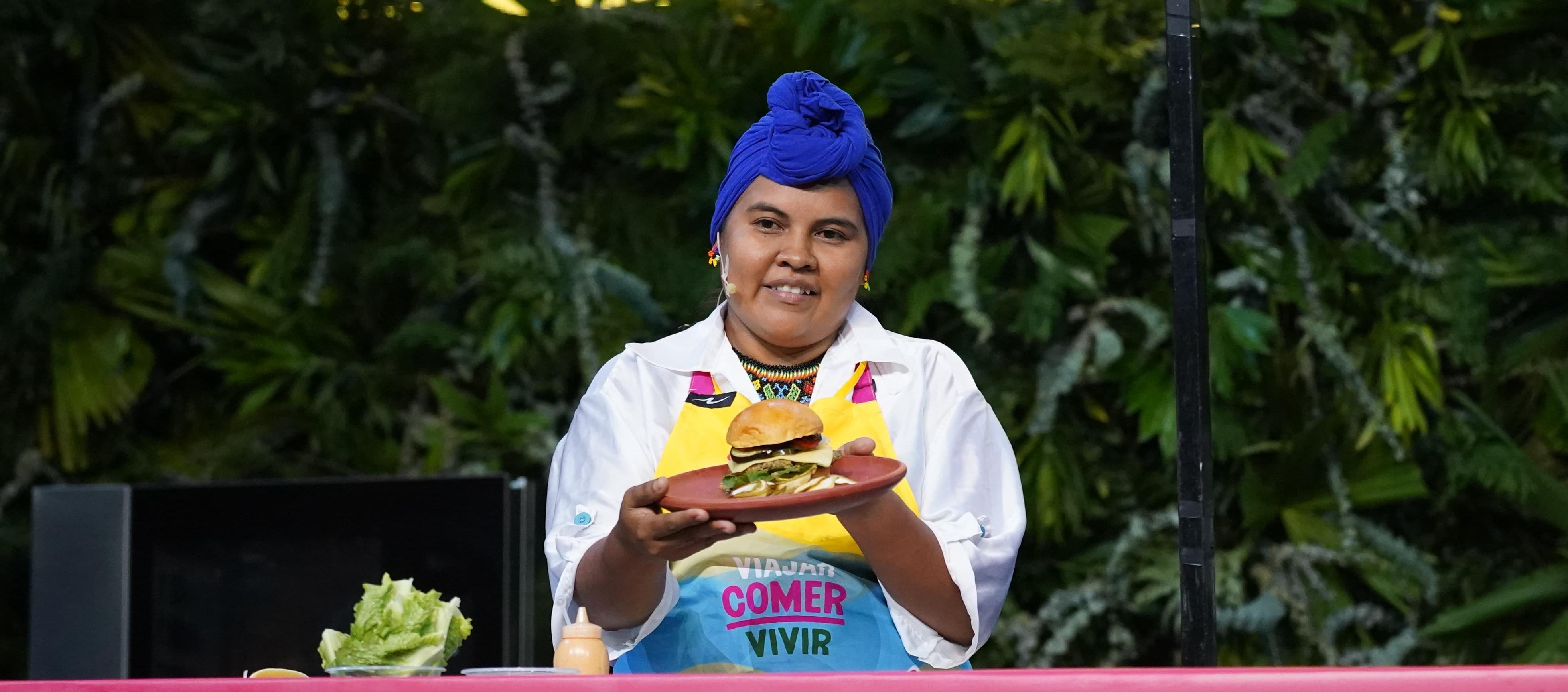 María Rúa presentó en Sabor Barranquilla sus hamburguesas de proteína de guandú.