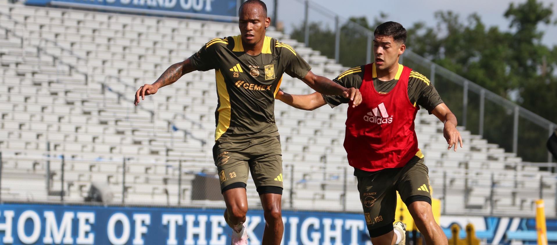 Luis Quiñones durante un partido con Tigres. 
