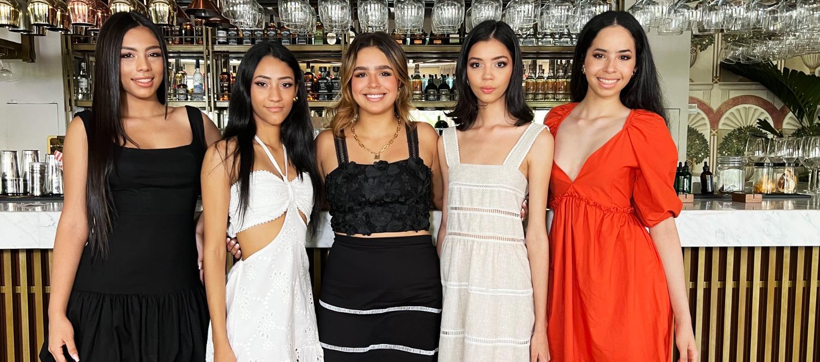 Modelos de la nueva colección durante el lanzamiento. 