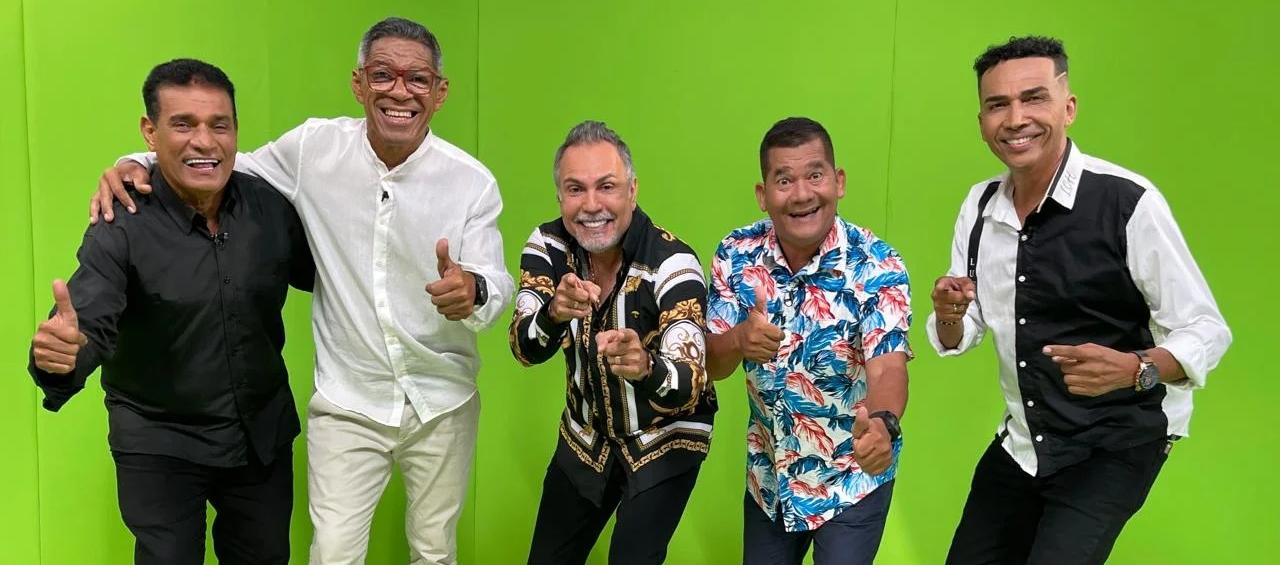 Rony Laitano, Lucho Torres, Ismael Barrios, Ricardo Santiago, Lucho Chamié.