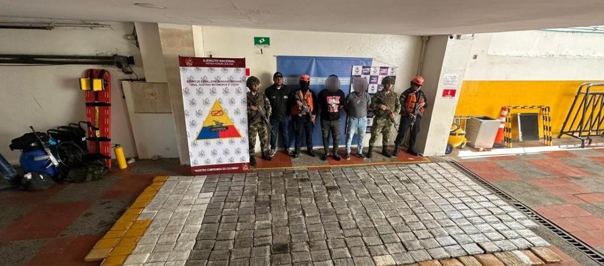 367 kilos de cocaína y 14 de marihuana.