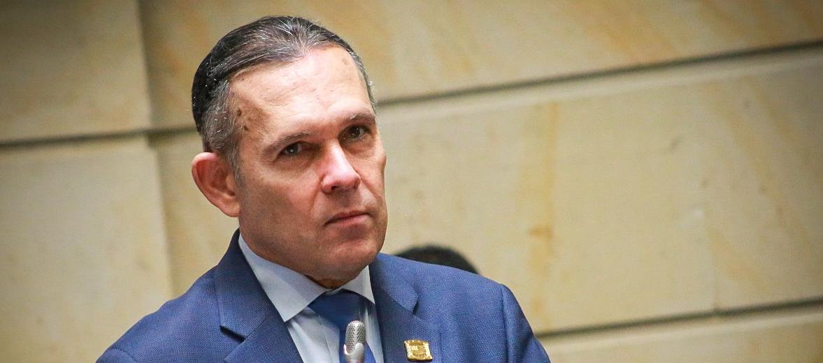 Efraín Cepeda, presidente del Senado.