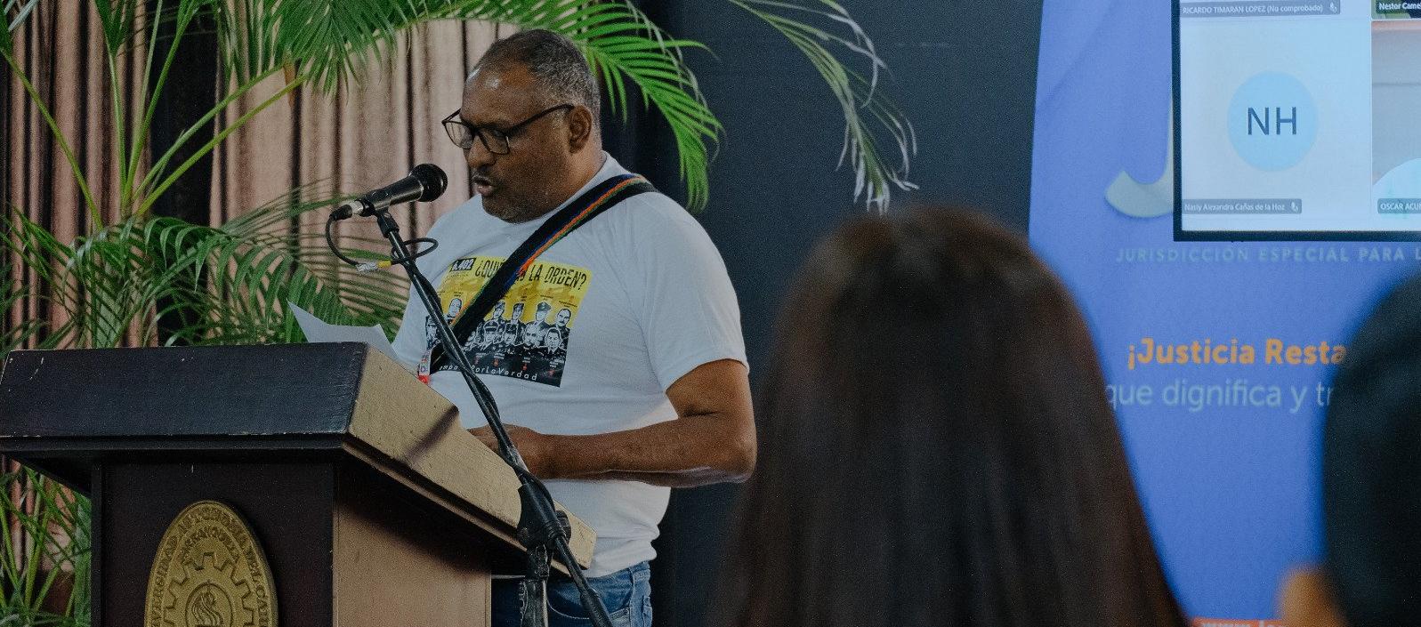  Lelys Estrada Vidal, interviniendo en la audiencia en Barranquilla.