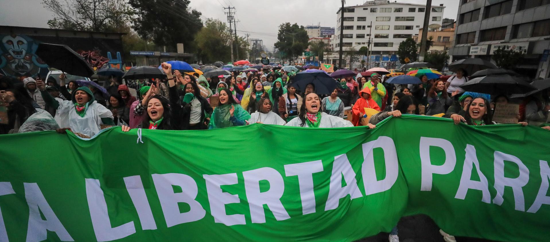 La marcha realizada por mujeres en Quito. 