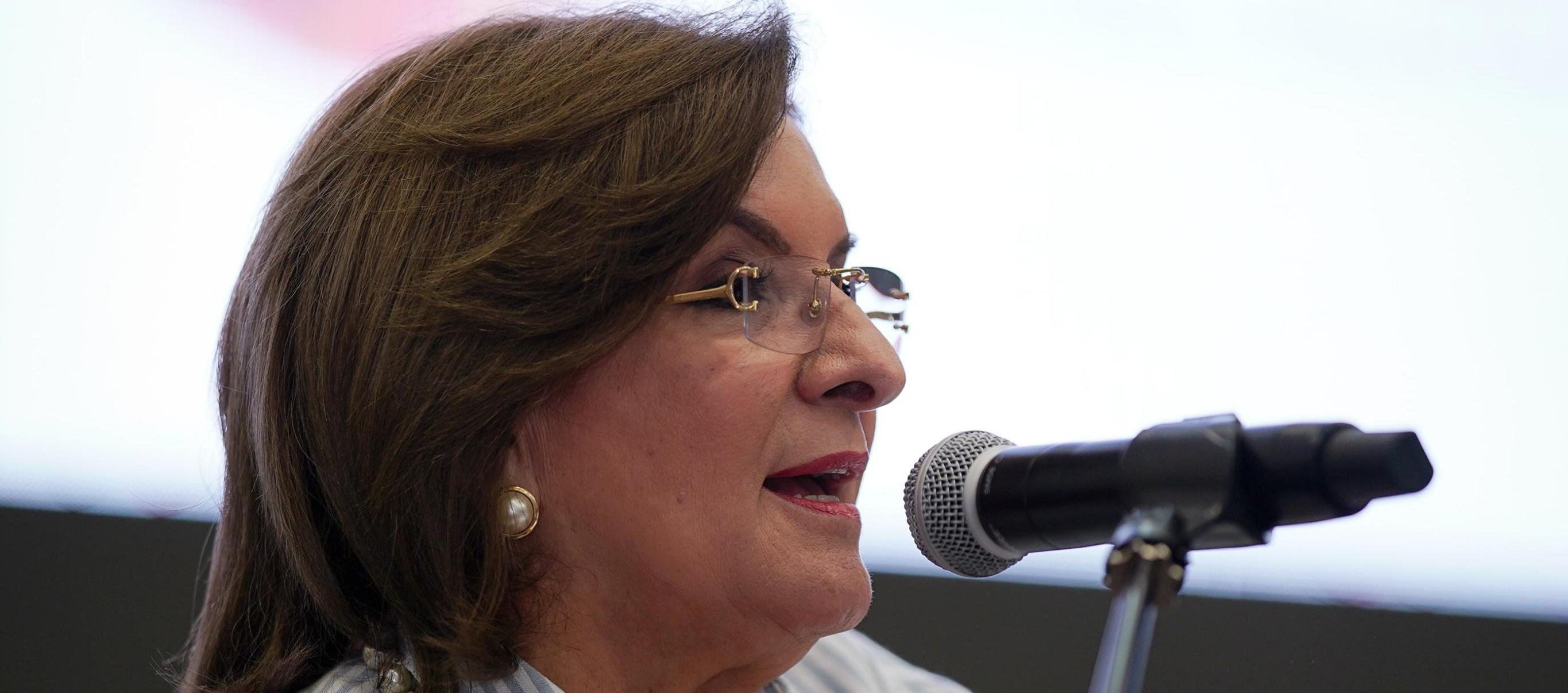 Margarita Cabello Blanco, Procuradora. 