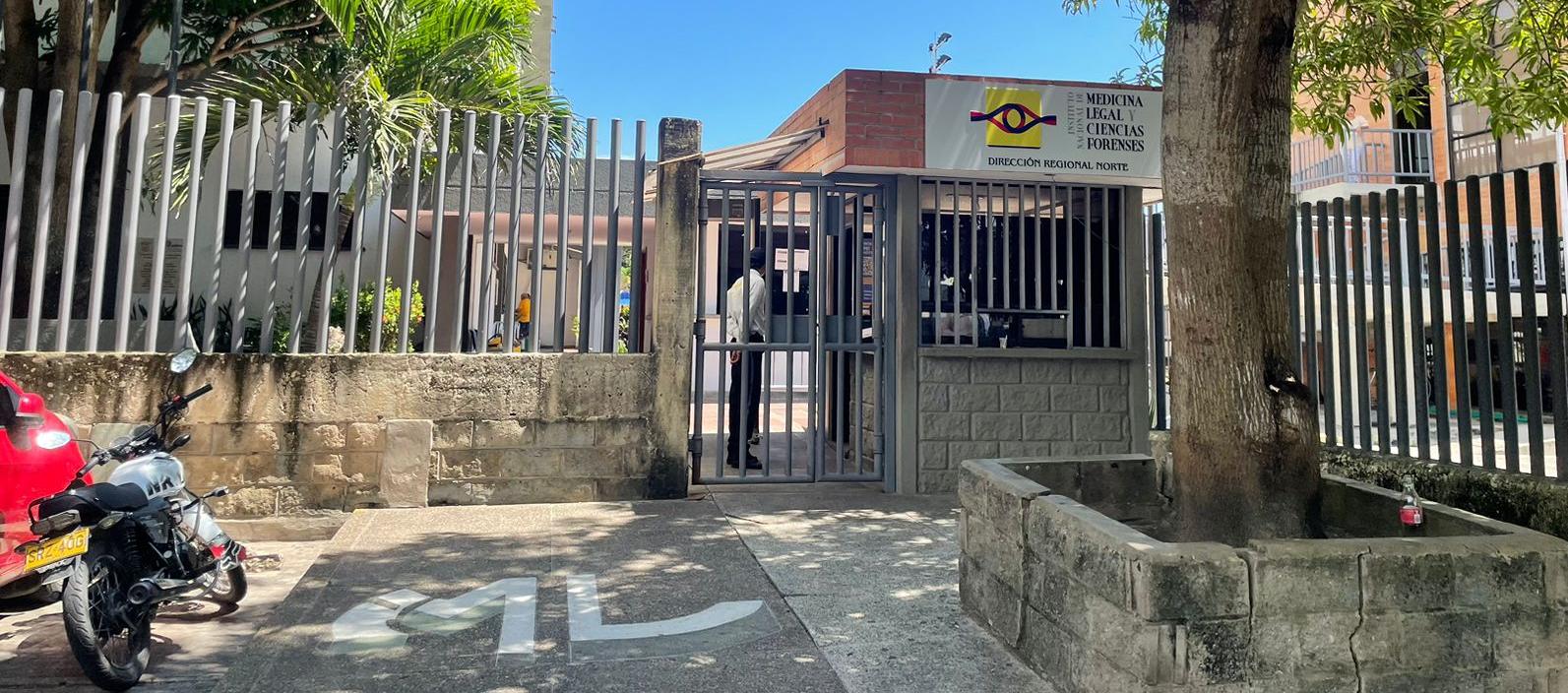 El cuerpo de la víctima fue llevado a Medicina Legal. 