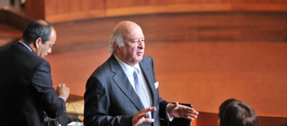 Sabas Pretelt de la Vega.