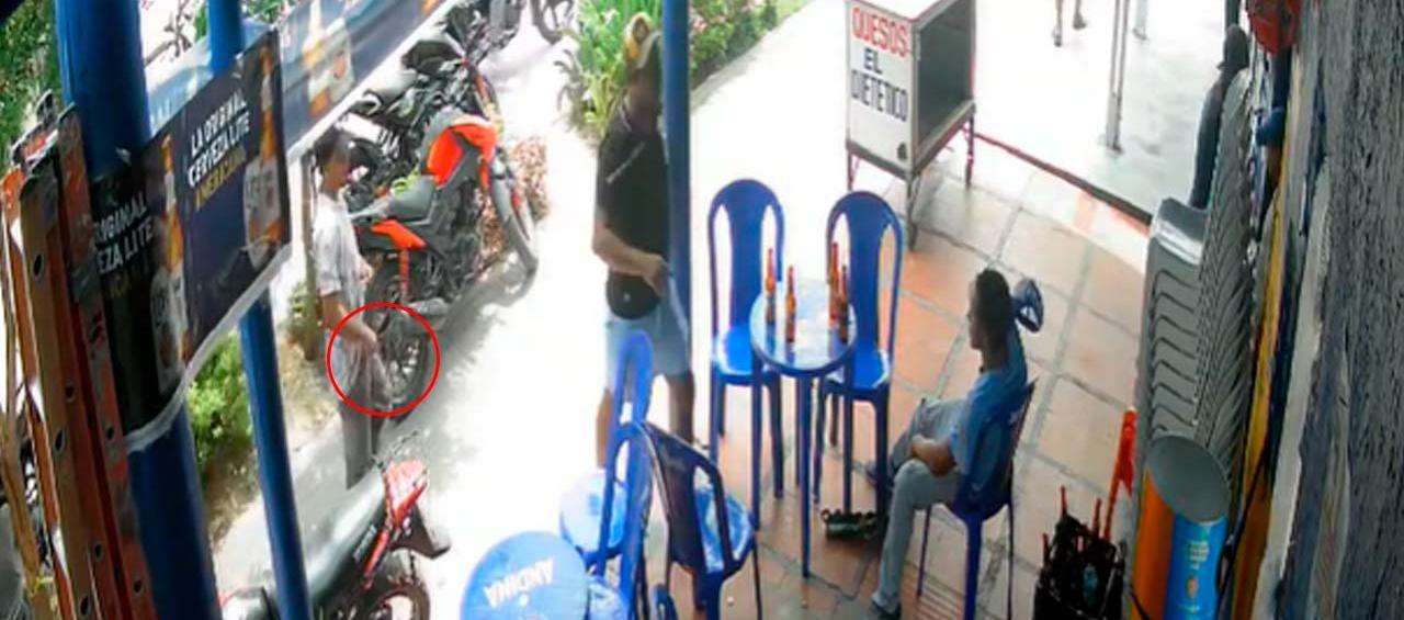 Momento del ataque criminal. 