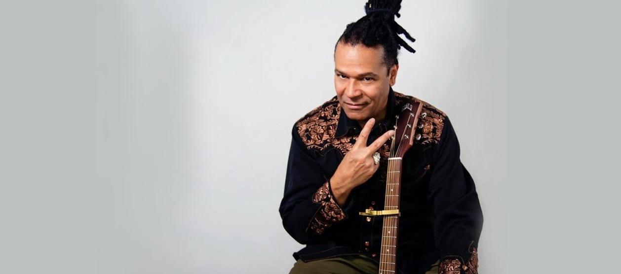 El cantante retornará a Miami a mediodía. 