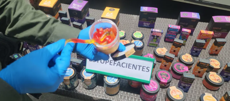 Golosinas masticables elaboradas a base de marihuana.