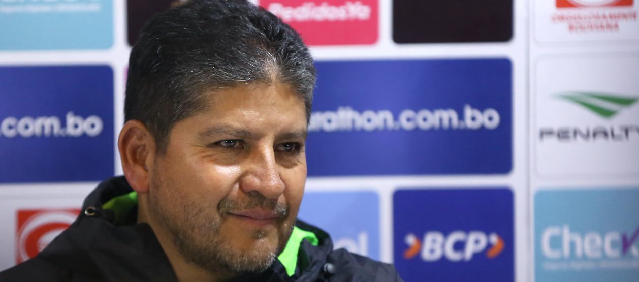 Óscar Villegas, entrenador de la selección boliviana de fútbol.