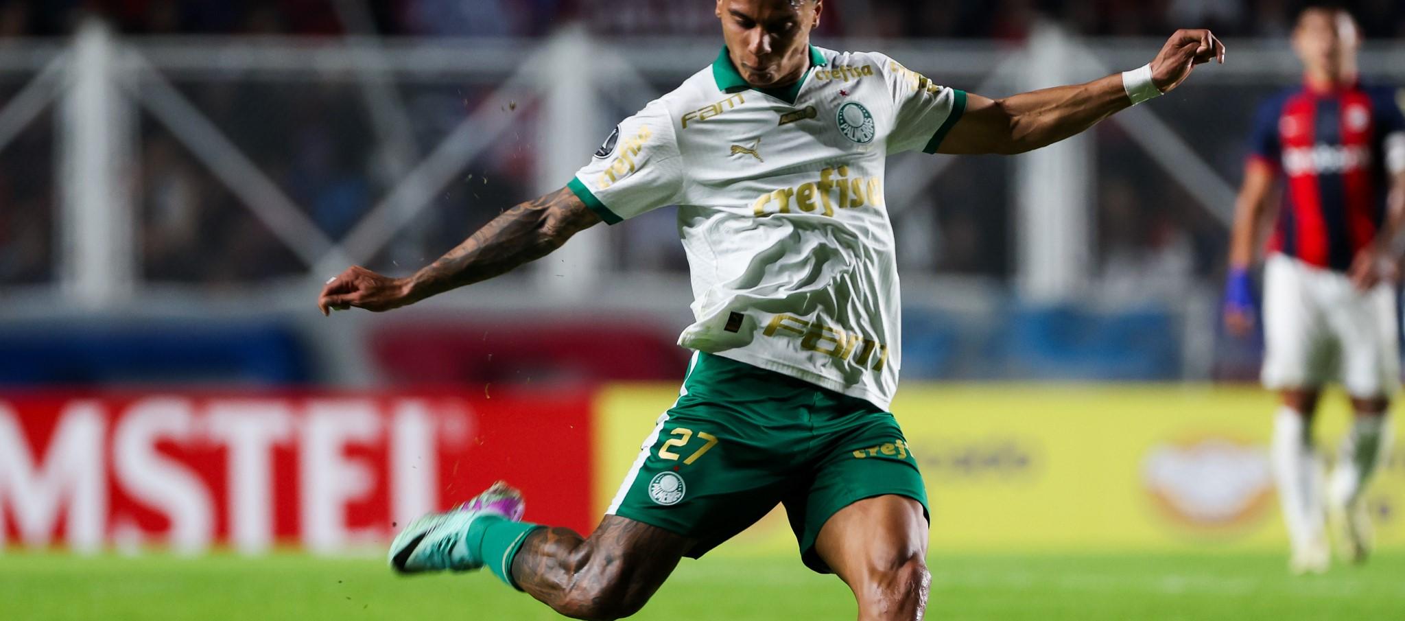 Richard Ríos tenía contrato vigente con Palmeiras hasta diciembre de 2026.