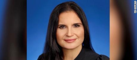 Aileen Cannon, elegida como jueza federal por Trump en 2020.