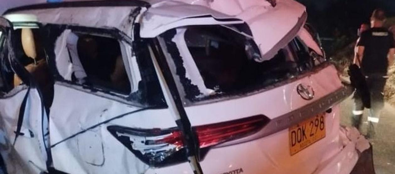 Camioneta accidentada. 