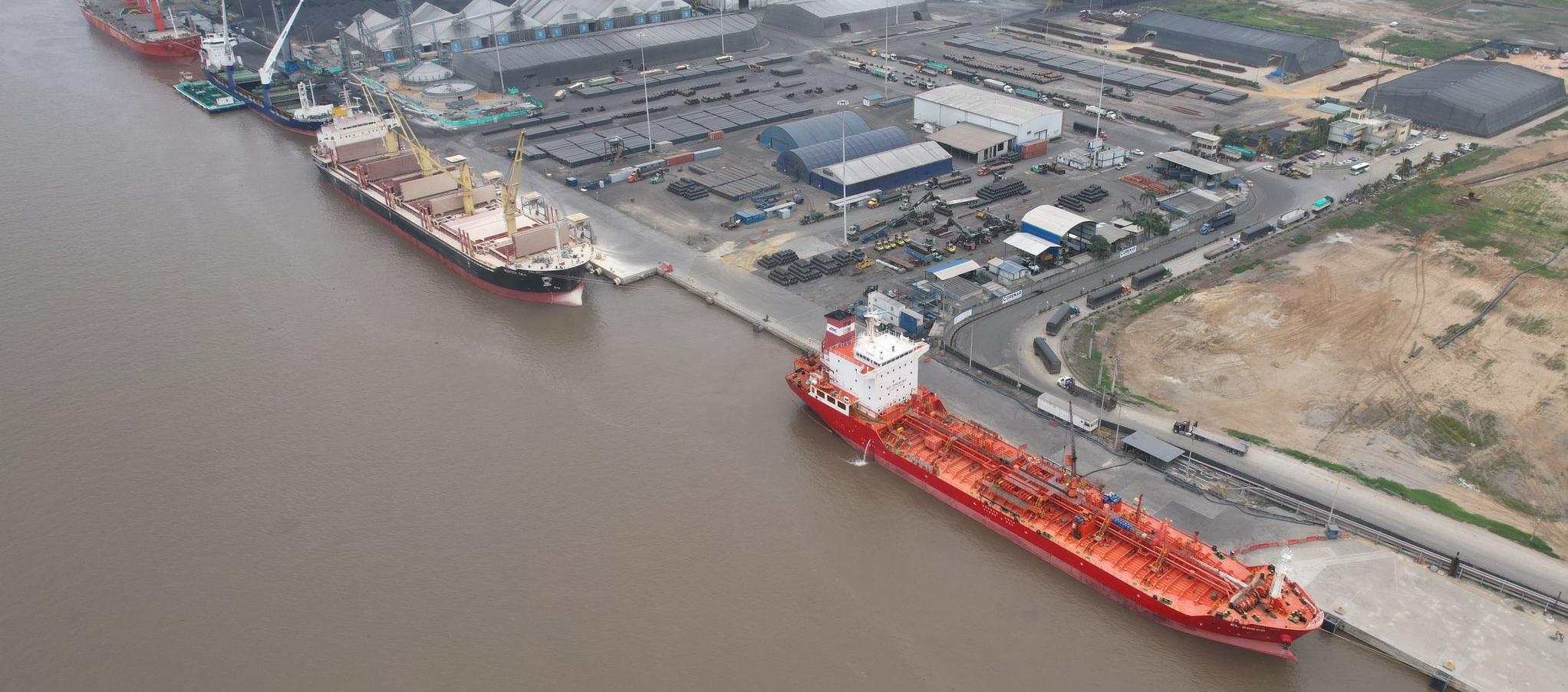 90 embarcaciones están arribando mensualmente al Puerto.