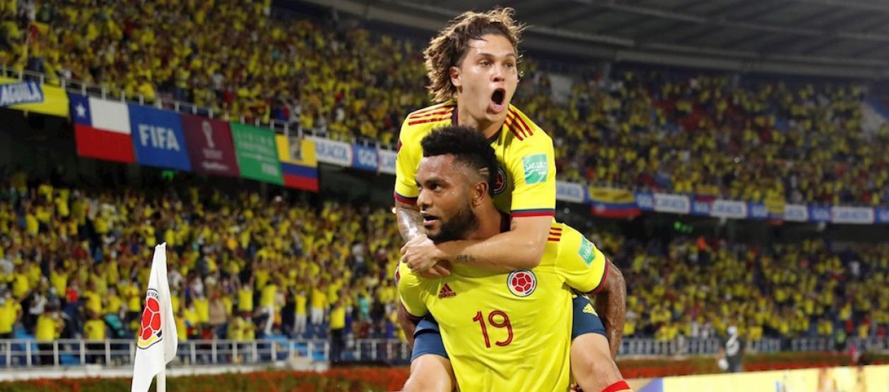 Juan Fernando Quintero y Miguel Borja en el último partido ante Chile en Barranquilla.