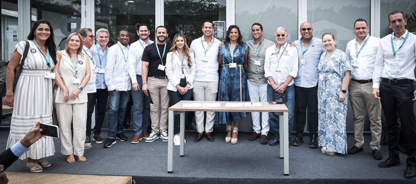 Firma del decálogo “Caribe Vivo Biodiverso”