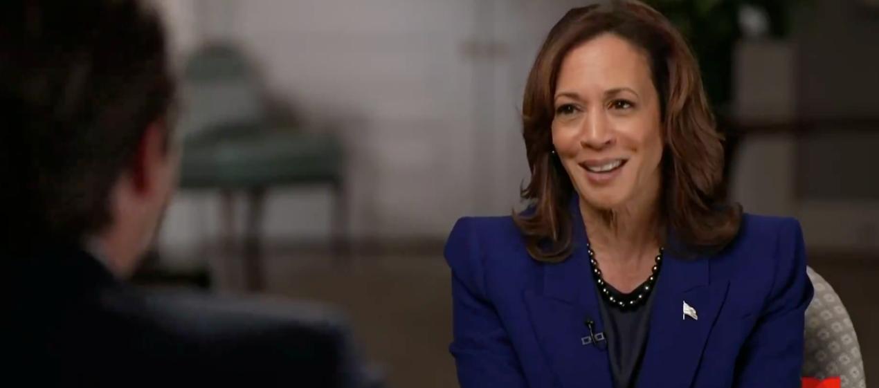 Kamala Harris entrevista con las Noticias Telemundo, medio en español en Estados Unidos. 