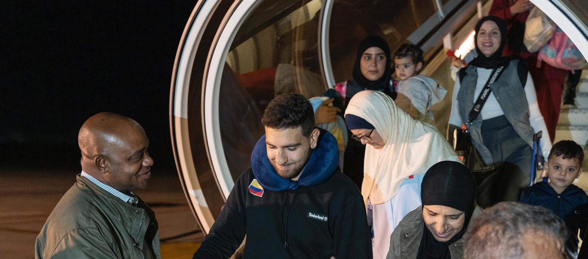 Los colombianos que llegaron en el vuelo.