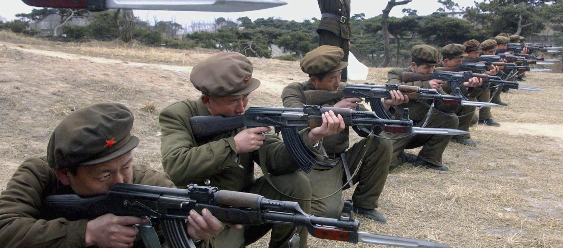 Soldados de Corea del Norte. 