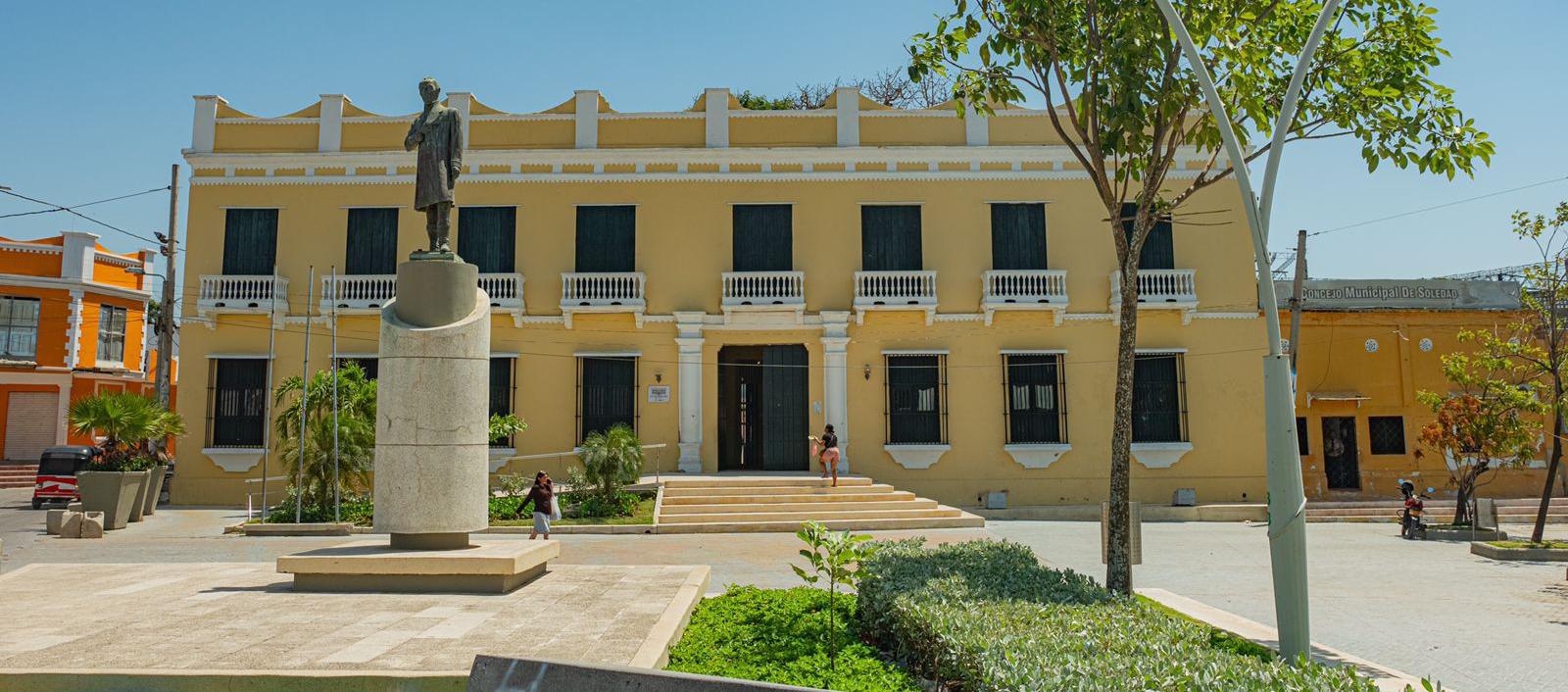 Plaza del municipio de Soledad.