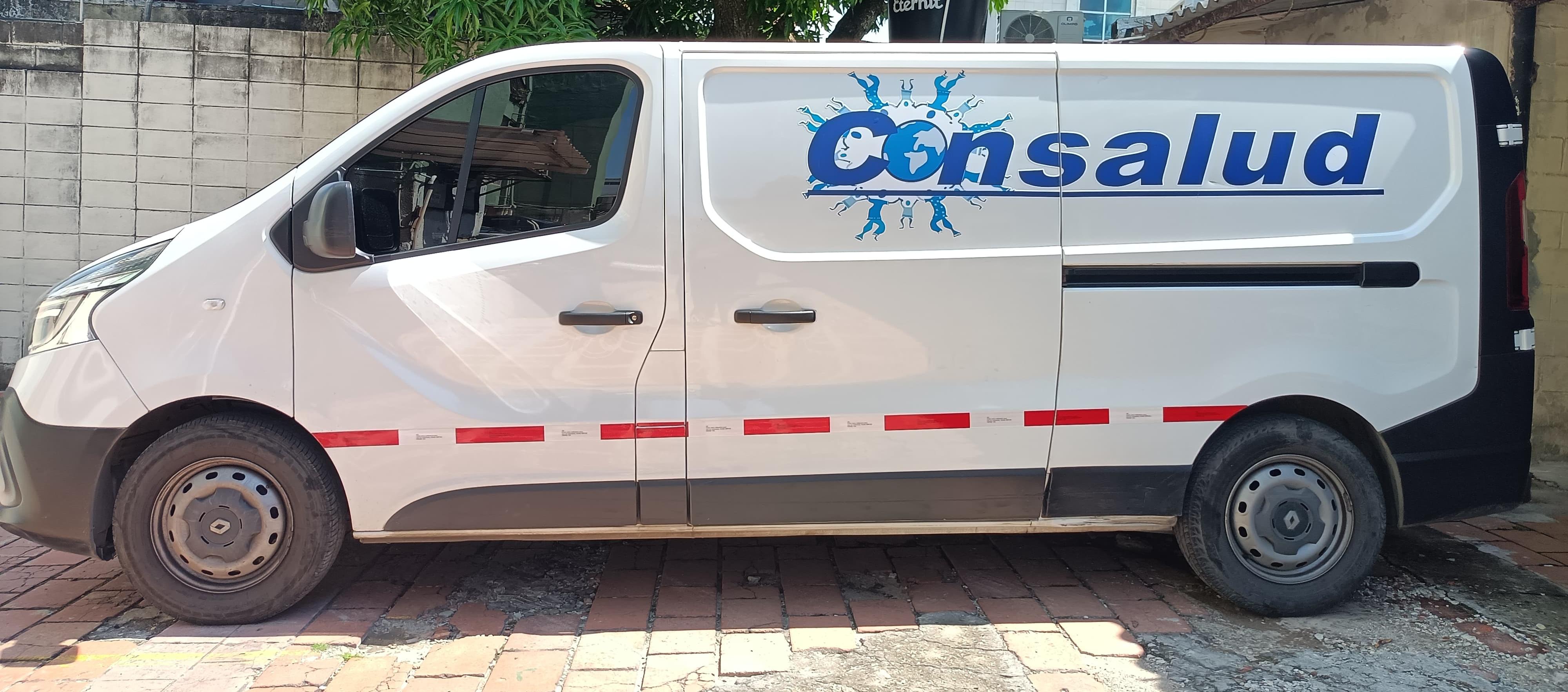 El vehículo donde serán transportados los Equipos de Cuidados Integral de la Salud ECIS-M.