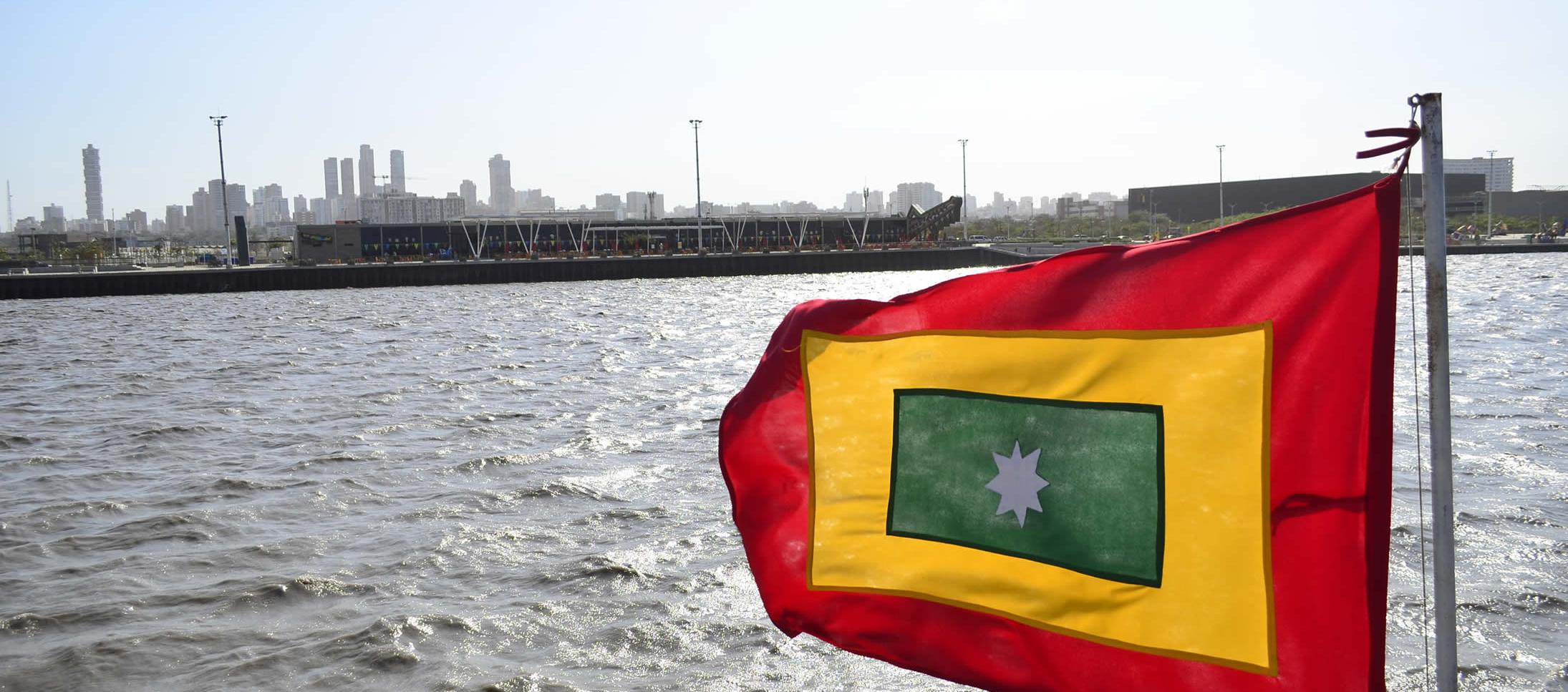 Panorámica de Barranquilla desde el río.