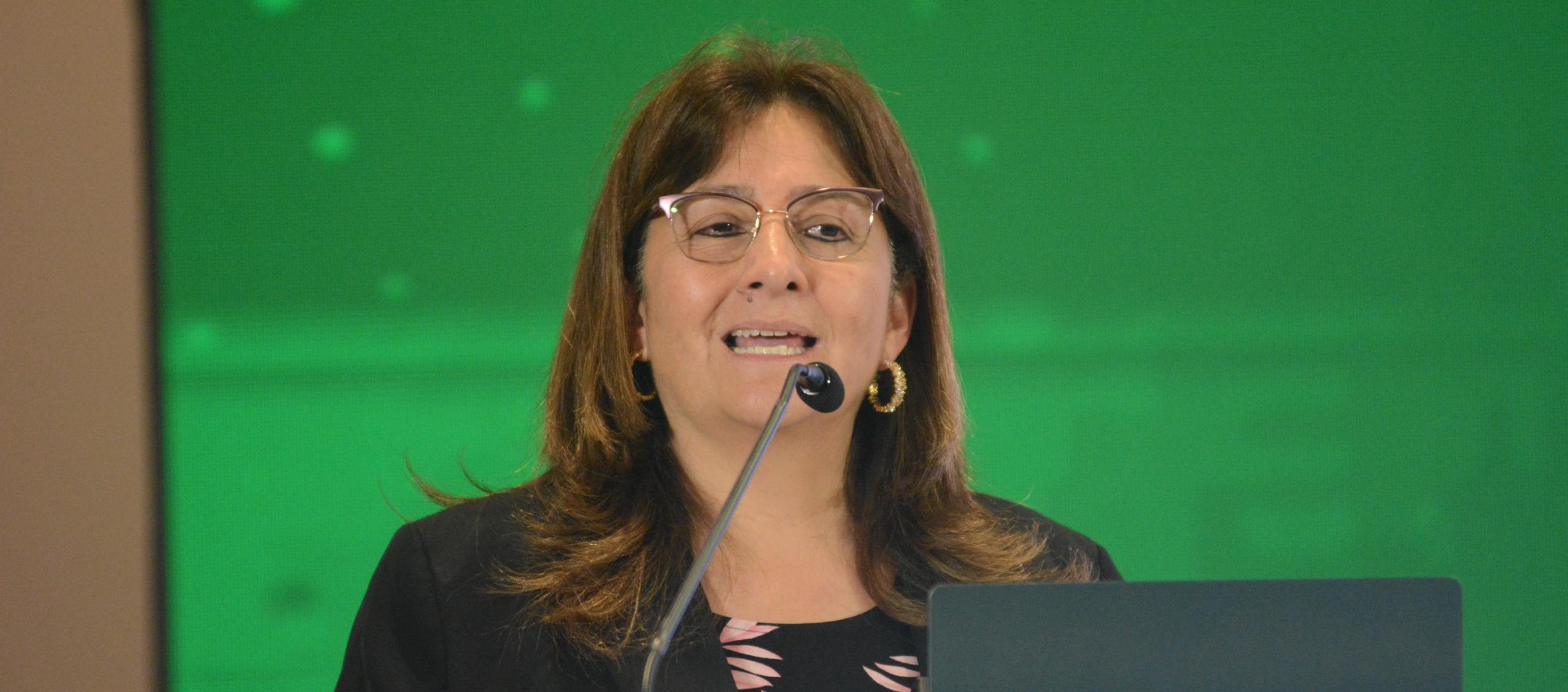Ministra De Justicia Y Del derecho : Angela María Buitrago Ruiz