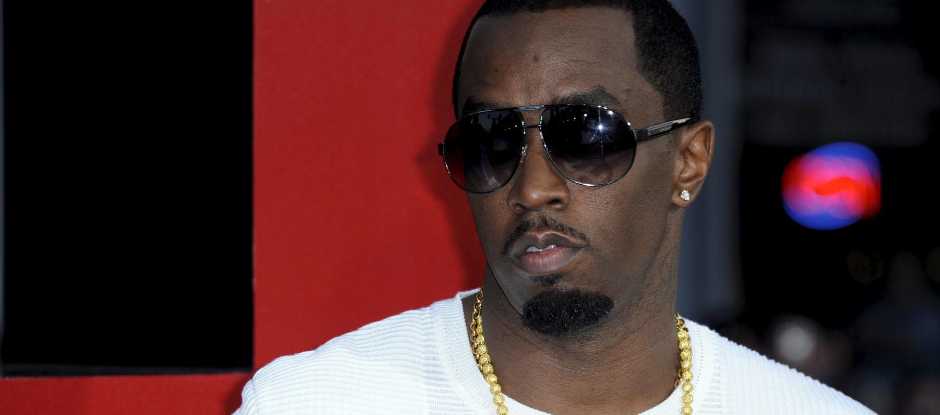 Diddy seguirá en prisión tras la decisión del juez. 