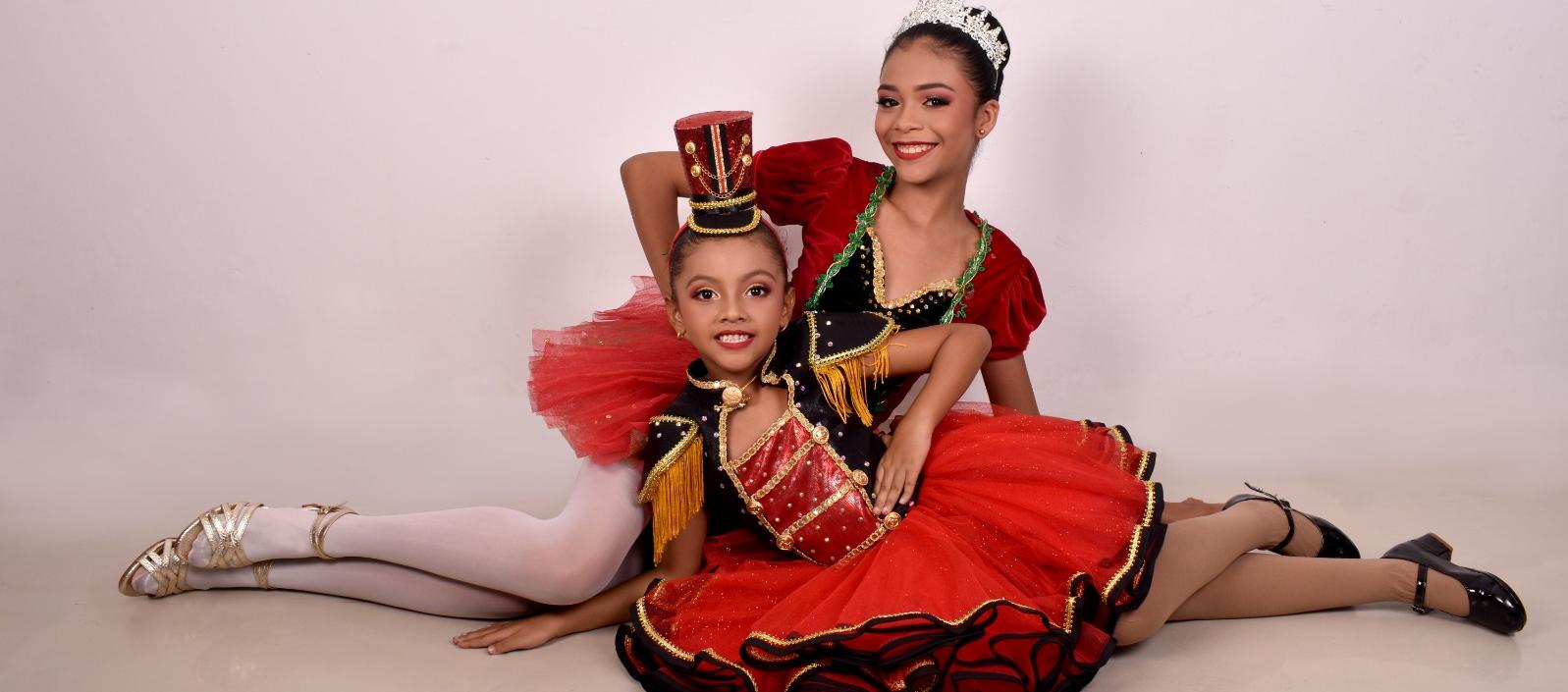 Mariángel León De Las Salas y Helena Jirado Medrano serán coronadas reinas de la comparsa Torito en Carnaval 2025. 