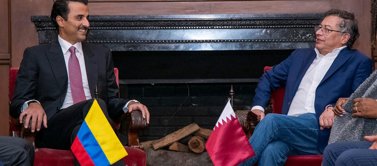 Emir de Qatar, su alteza el Jeque Tamim bin Hamad Al Thani; y el Presidente Gustavo Petro. 