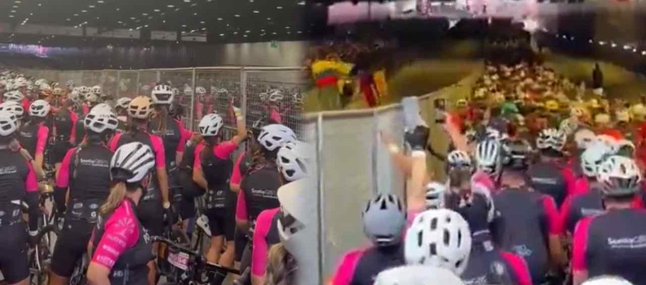 Momento de cánticos contra Petro.