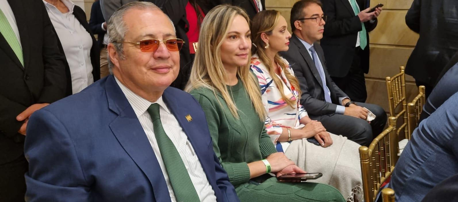 Iván Name con su hija, la concejal María Clara Name.