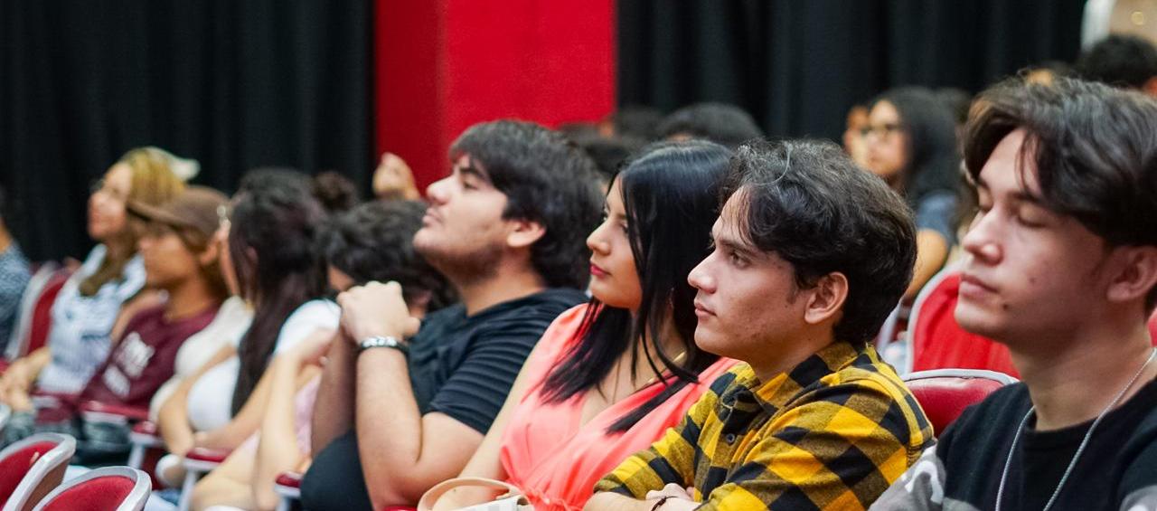 Presentación de los trabajos audiovisuales.