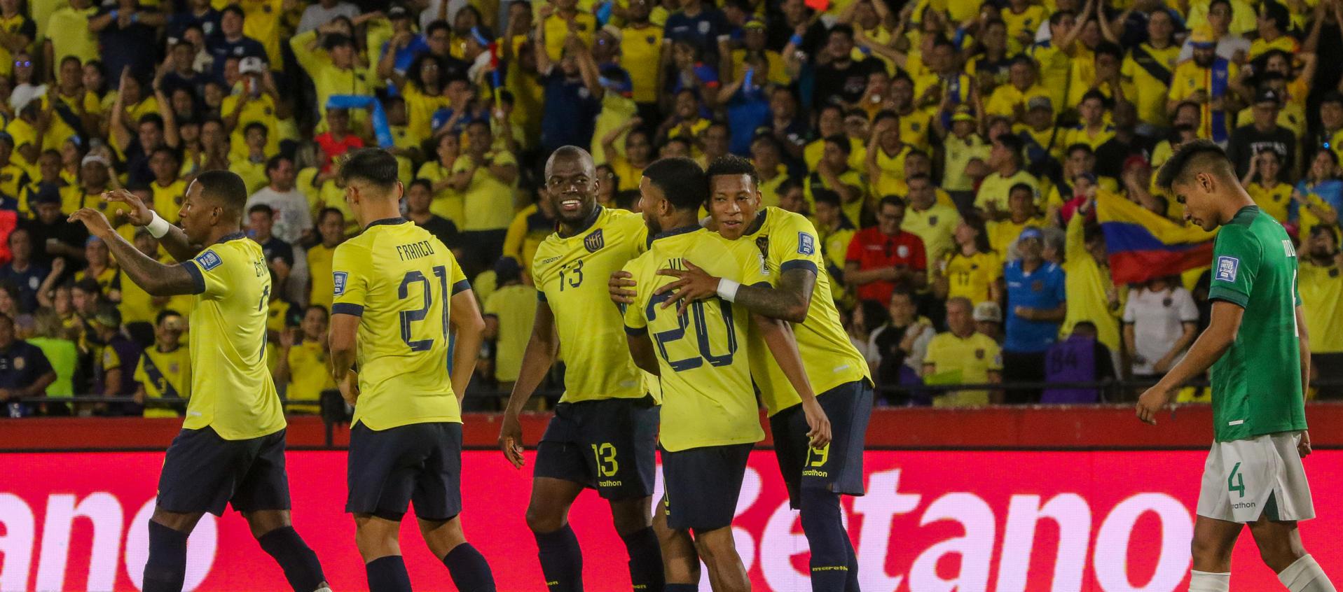 Selección de Ecuador celebrando. 