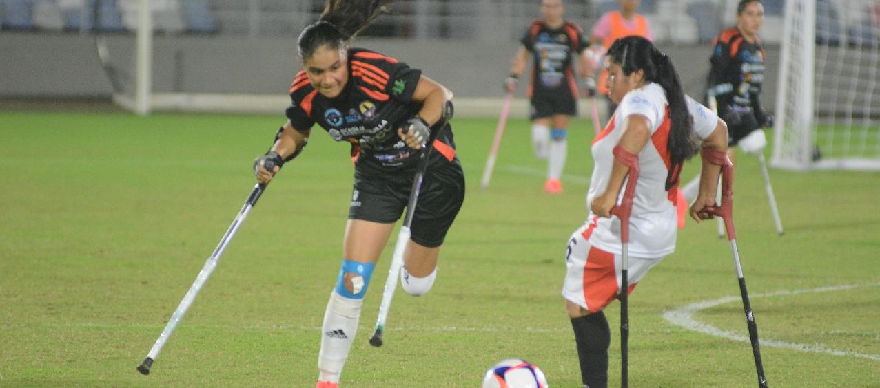 Aspecto del partido entre Colombia y Perú. 