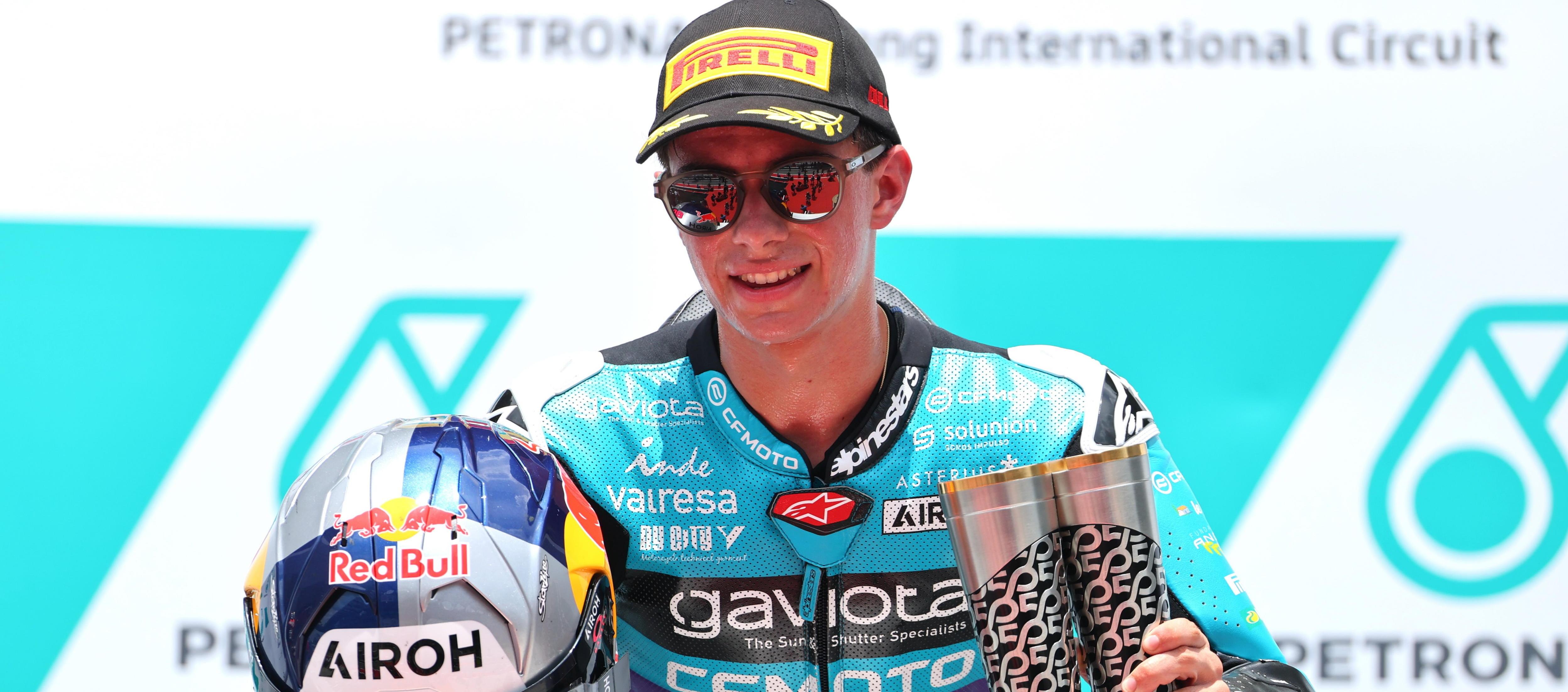 David Alonso tras su victoria en el Gran Premio de Malasia, este domingo.