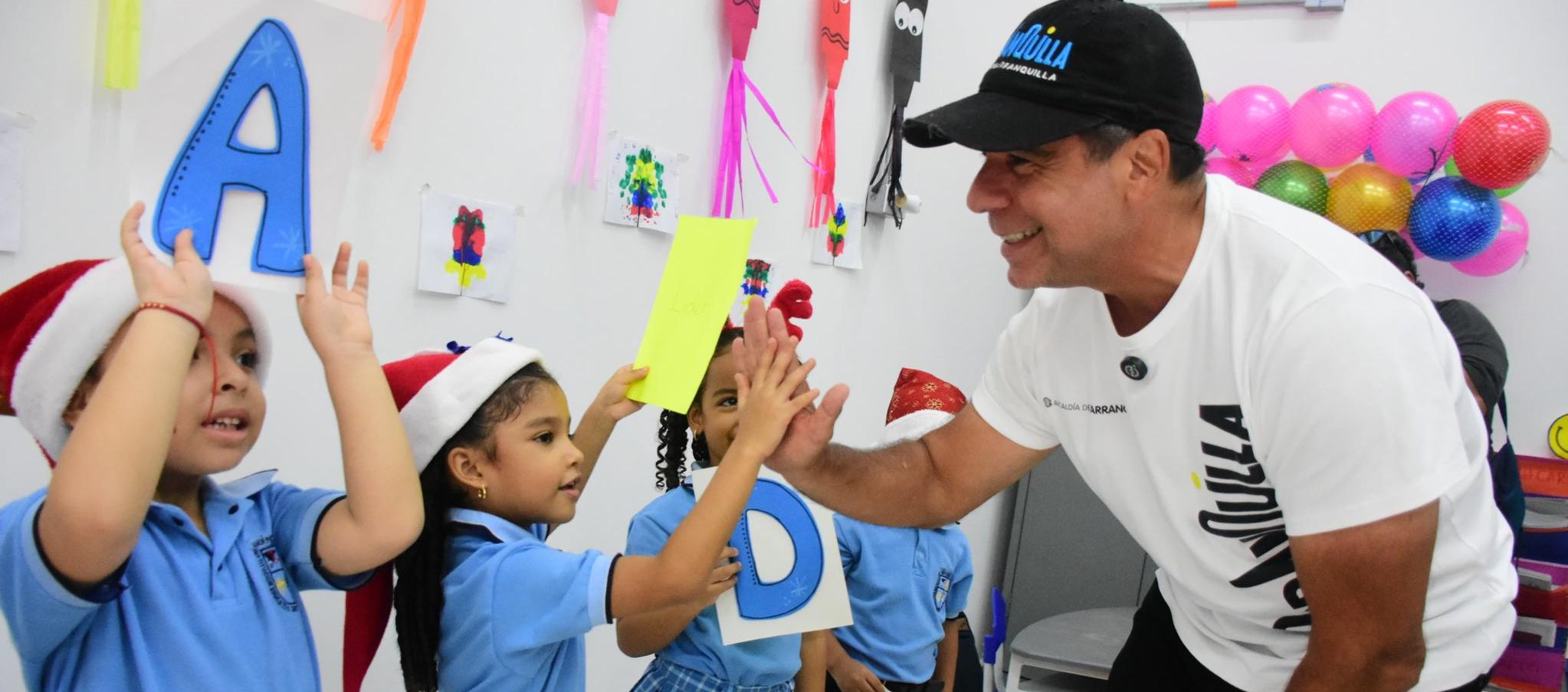 Alcalde Alejandro Char durante la entrega de las obras. 