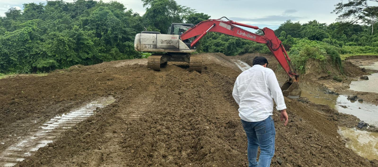 La Subsecretaría de Prevención y Atención a Desastres realiza limpieza de arroyos y canales.