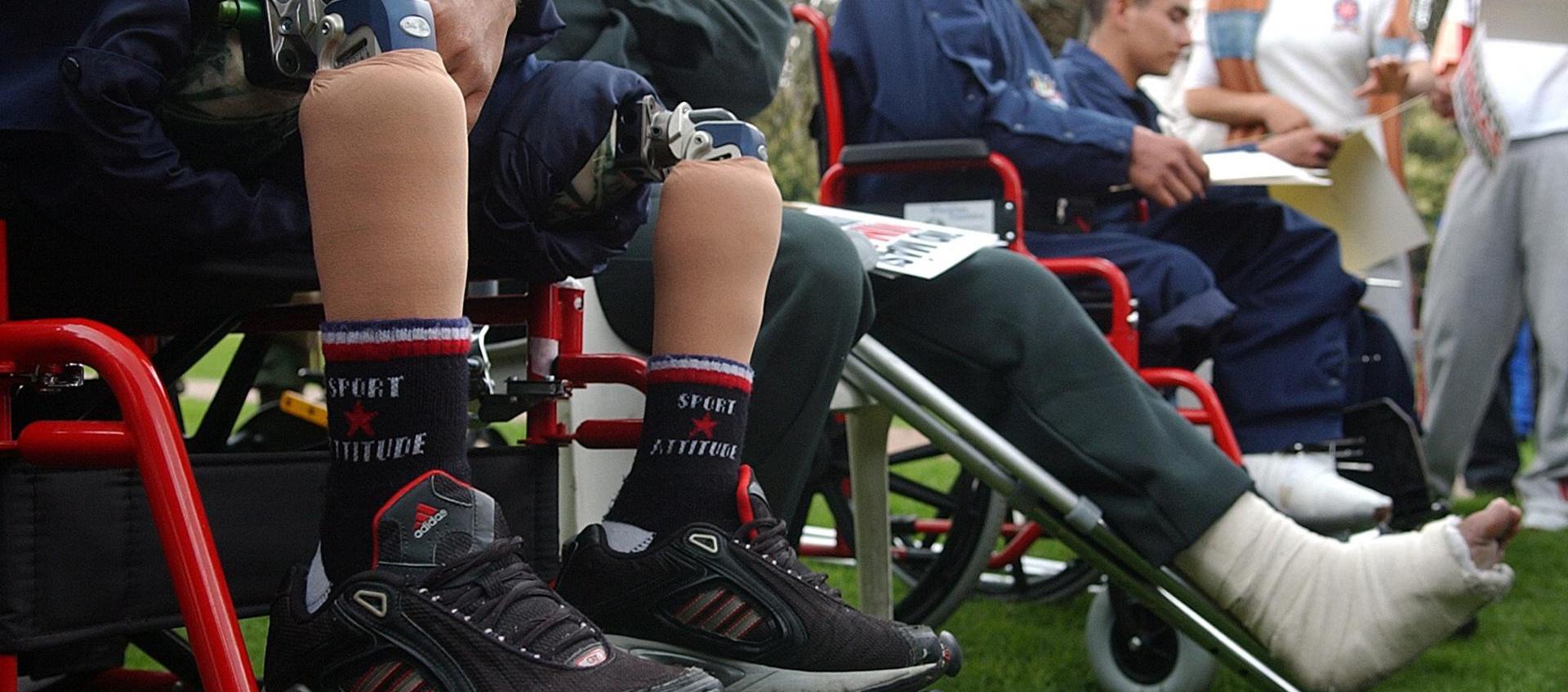 Soldados heridos por minas antipersona.