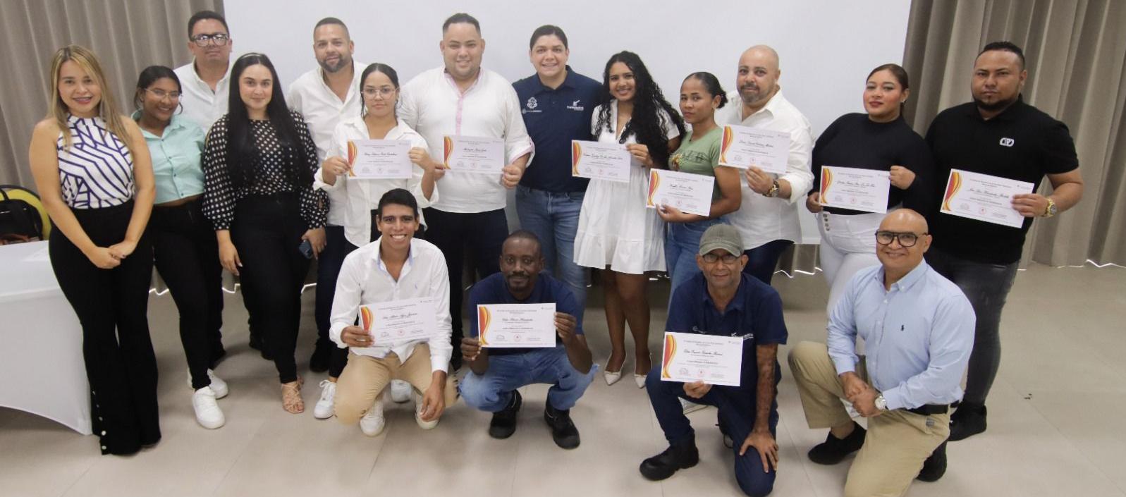 Brigadistas de Transmetro capacitados en primeros auxilios. 