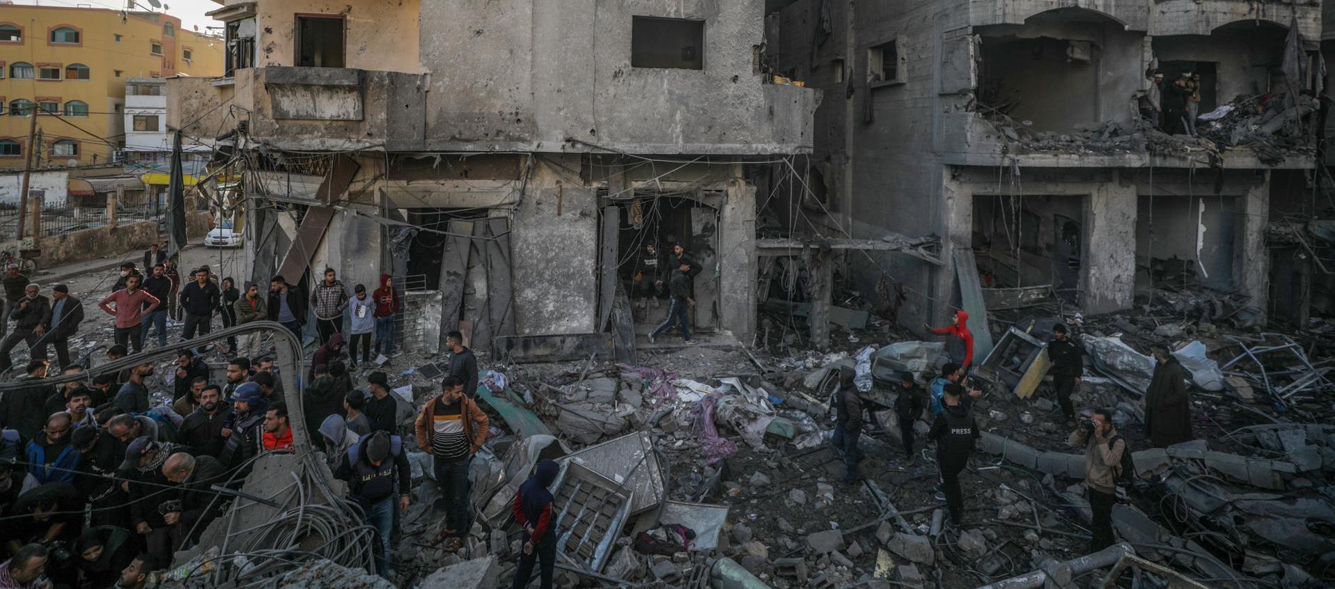 Edificio destruido en Gaza por los ataques.